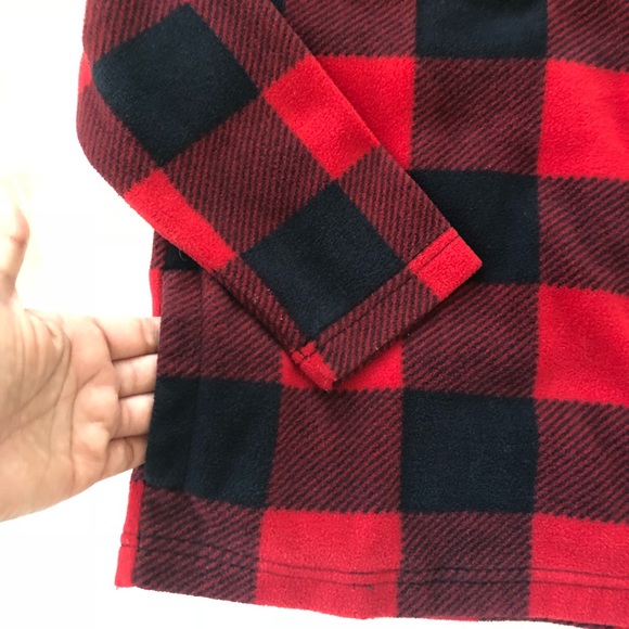 Red and black checkered long sleeve sweater - Picture 4 of 4